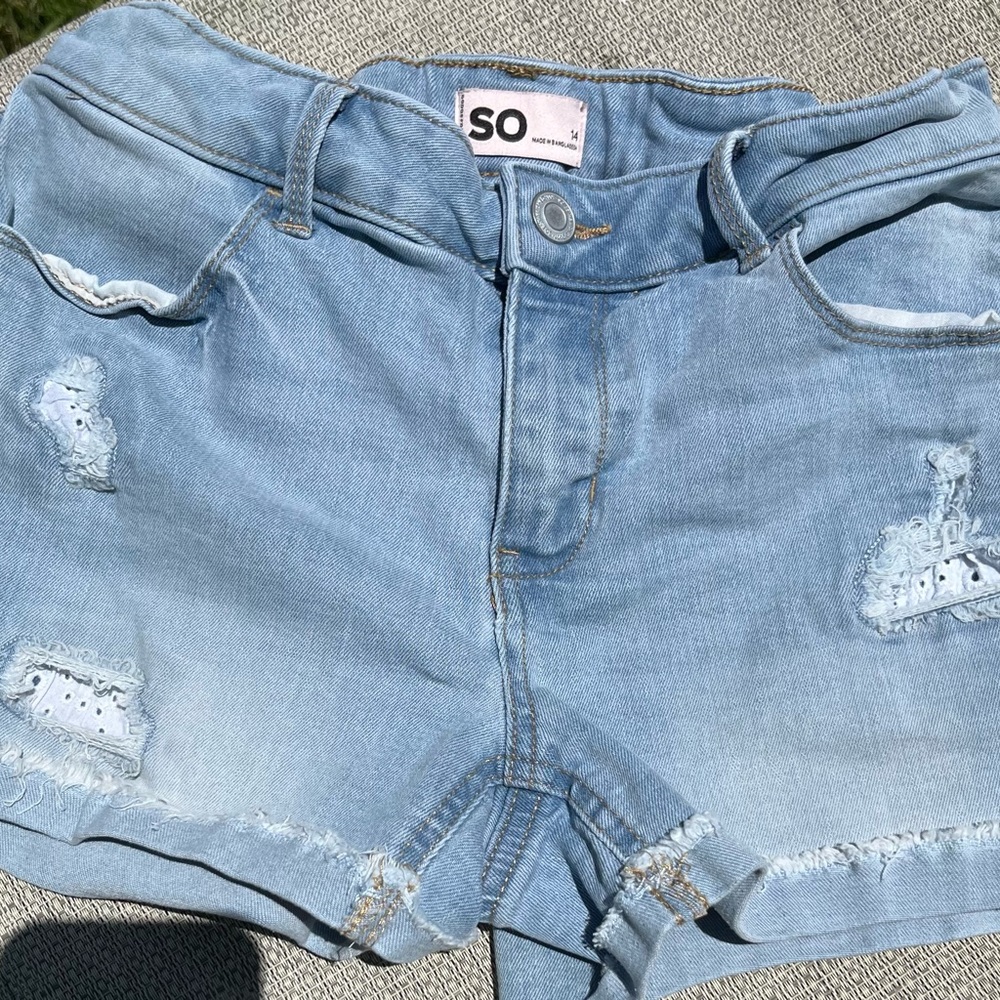 Girls size 14 denim cut off shorts by SO